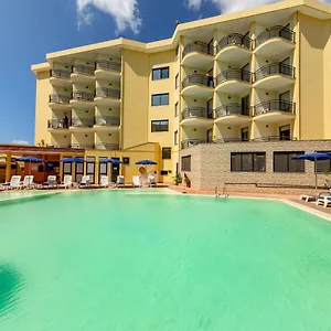 4* Szálloda Rina