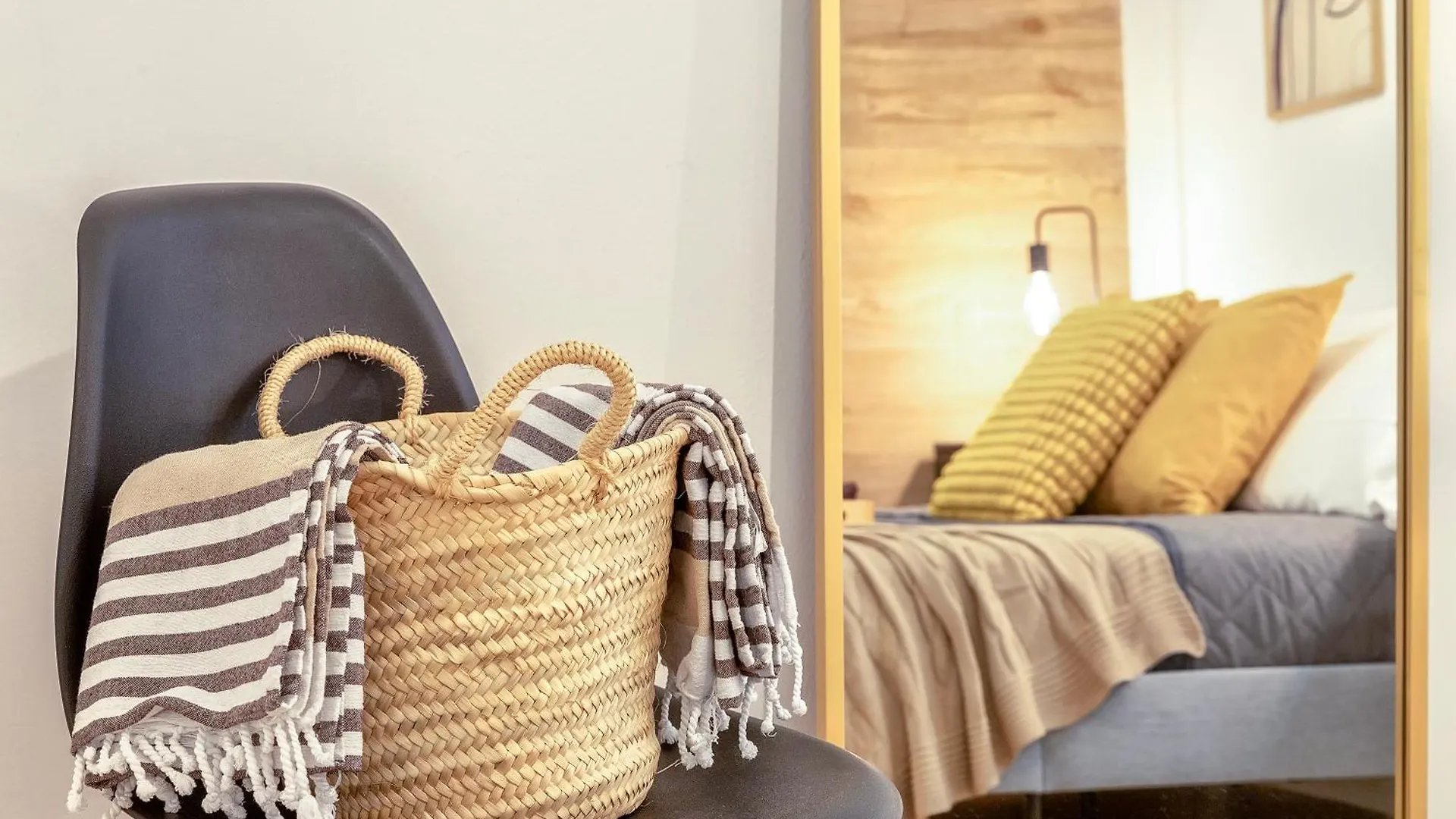 Casa Maria Apartment In The Old Town Of Alghero - Iun R7660