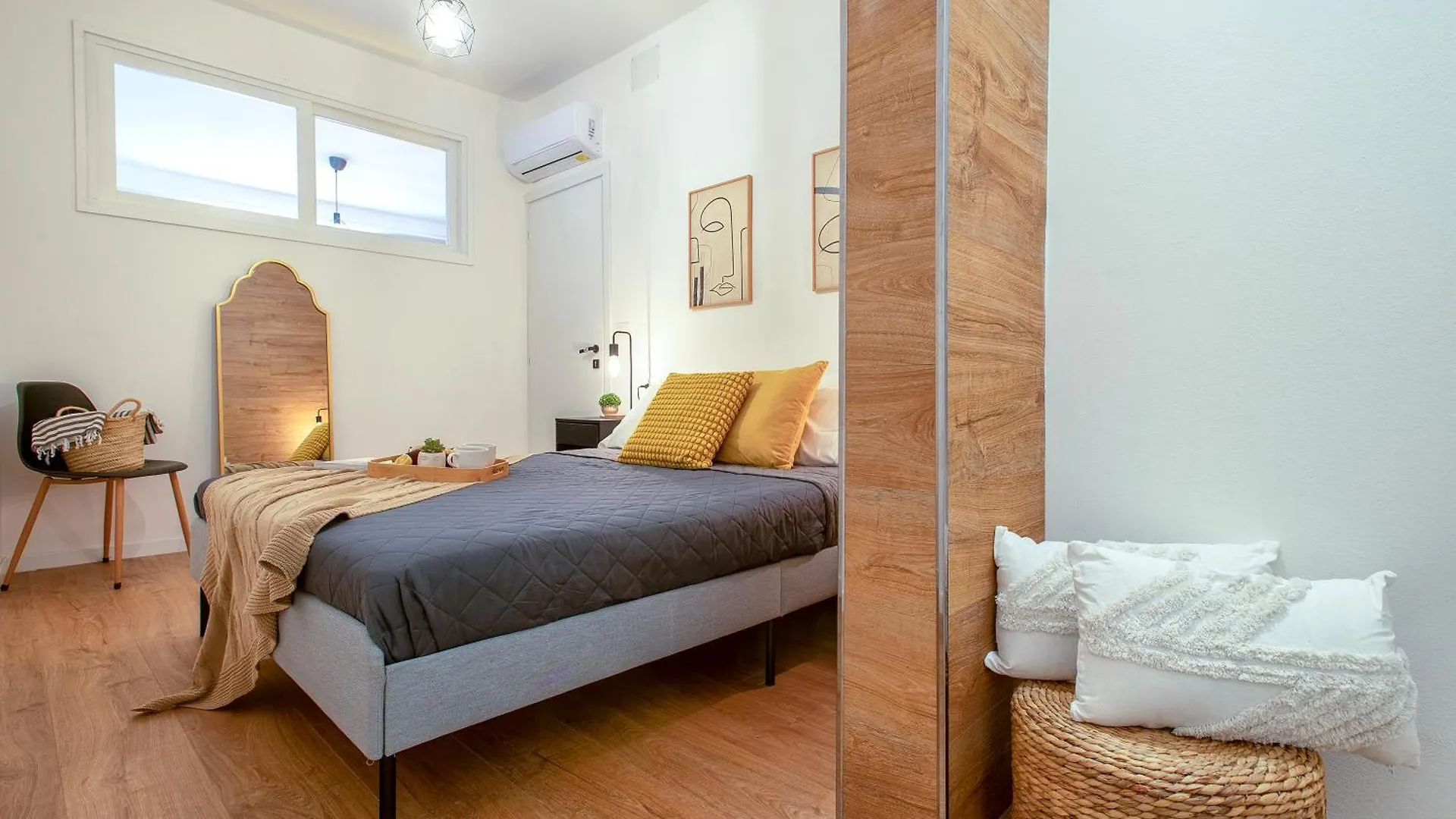 Casa Maria Apartment In The Old Town Of Alghero - Iun R7660 Italy